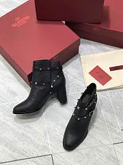 Valentino Boots 8675 - 2