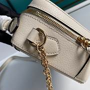 Gucci Case 18.5 White Leather 8694 - 5