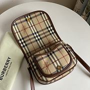 Burberry Vintage 21 Shoulder Bag 8709 - 2
