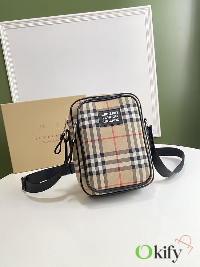 Burberry Vintage 22 Shoulder Bag 8712 - 1
