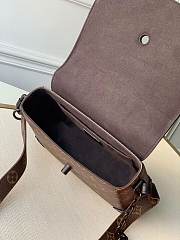 Louis Vuitton 23 Shoulder Bag Monogram 8746 - 3