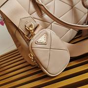 Prada Handbag 28 Beige Lambskin - 5