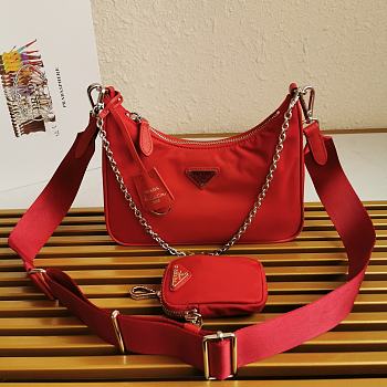 Bagsall Prada Re-Edition 2005 Re-Nylon Bag Red 1BH204