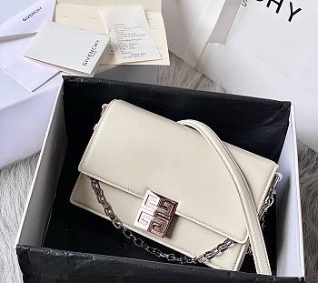 Givenchy Chain Bag 20.5 White Silver Buckle