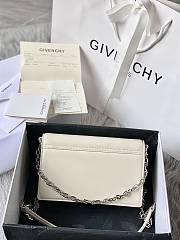 Givenchy Chain Bag 20.5 White Silver Buckle - 2