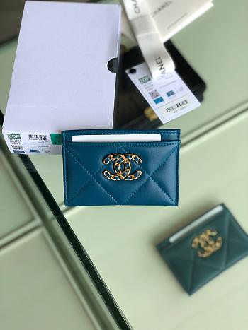 Chanel 19 Card Holder Blue 8801