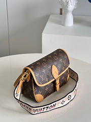 Louis Vuitton Diane 25 Shoulder Bag M45985 - 2