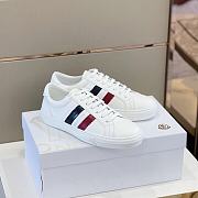 Moncler Shoes 8836 - 1