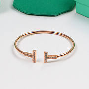 Okify Tiffany T Diamond Wire Bracelet in 18k  - 4