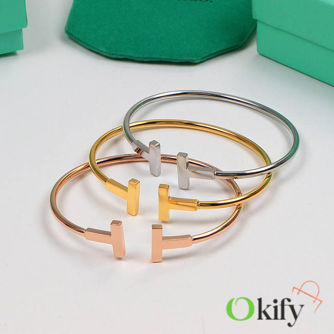 Okify Tiffany T Wire Bracelet in 18k  - 1