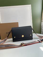 Burberry Crossbody Bag 25 Black Leather 8881 - 1