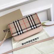 Burberry Vintage Pink 19 Chain Bag 8882 - 1