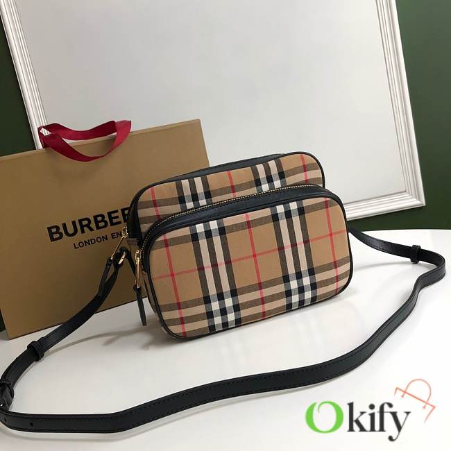 Burberry Vintage 24 Shoulder Bag 8884 - 1