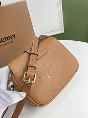 Burberry The Buckle 21 Brown Bag - 4