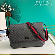 Gucci Supreme Gray 44 Shoulder Bag 8996 - 1