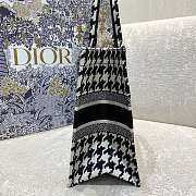 Dior Book Tote Medium 36 Black and White Houndstooth 9008 - 6