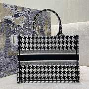 Dior Book Tote Medium 36 Black and White Houndstooth 9008 - 5
