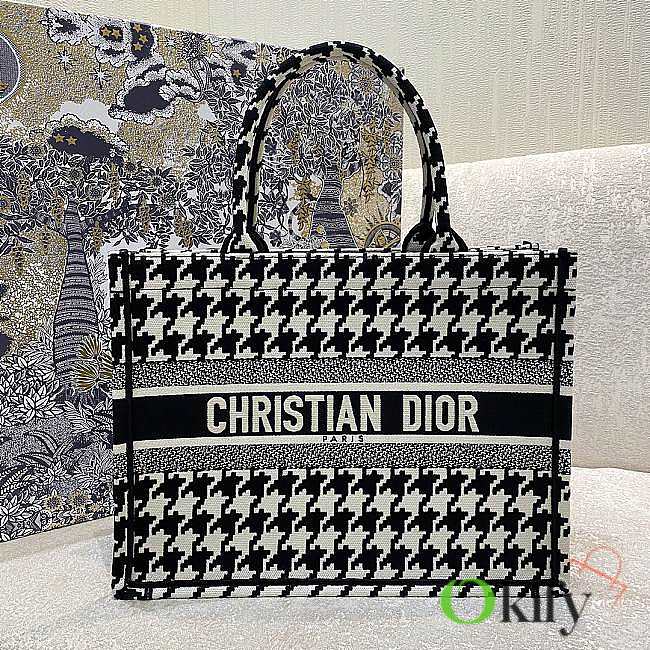 Dior Book Tote Medium 36 Black and White Houndstooth 9008 - 1