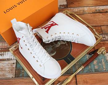 Louis Vuitton White Shoes 9018