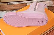 Louis Vuitton Pink Shoes 9020 - 4