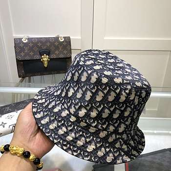 Dior Bucket Hat Oblique