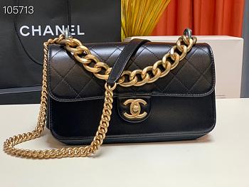 Chanel Flapbag Medium 24 Black 91864
