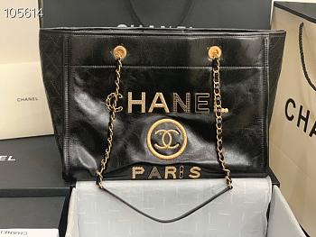 Chanel Shopping 40 Black Leather 66941