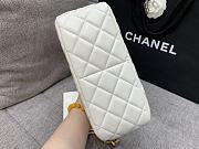 Chanel Medium 22.5 Crossbody White Leather - 3