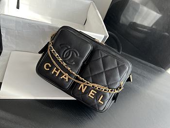Chanel Crossbody Bag 20.5 Black Lambskin
