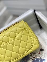 Chanel Flapbag Small 17 Yellow Lambskin - 2