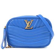 Louis Vuitton New Wave Camera Bag 21.5 - 5