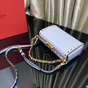Valentino Garavani Rockstud Alcove 19 White Leather Gold Tone 0089 - 5