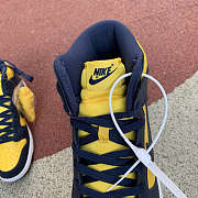 SB Dunk High Spartan Yellow CZ8149-700 - 4