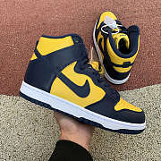 SB Dunk High Spartan Yellow CZ8149-700 - 1