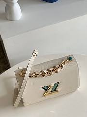 Louis Vuitton Twist MM 23 Handbag Creame Epi Leather 9347 - 6