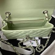 Chanel Flapbag Small Light Green Lambskin Silver/Gold Hardware - 6