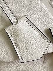 Louis Vuitton Madeleine BB Monogram Creame - 5