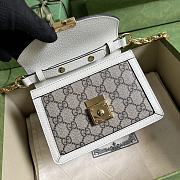 Gucci Handle Bag 17 Supreme White Leather - 4