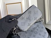 Louis Vuitton Trio 25 Monogram Crossbody - 5