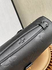 Louis Vuitton Pochette Métis 25 Black Monogram Empreinte  - 3