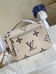 Louis Vuitton Pochette Metis 25 Monogram Biocolor Beige  - 6