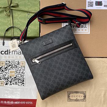 Gucci GG Supreme 28.5 Messenger Bag