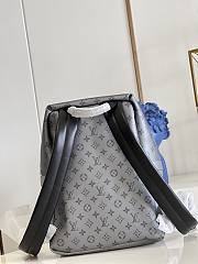 Louis Vuitton Discovery Backpack PM 40 Silver Monogram - 4