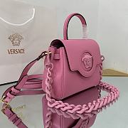 Versace La Medusa Small 20 Handbag in Pink - 5