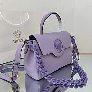 Versace La Medusa Medium 25 Handbag in Purple - 3