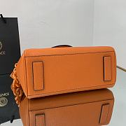 Versace La Medusa Medium 25 Handbag in Orange - 3