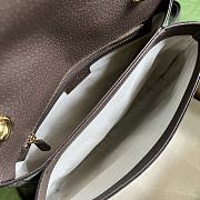 Gucci GG Supreme Shoulder Bag 699210 - 5