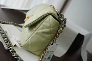 Chanel 19 Handbag Soft Lambskin 26 Medium Green - 5