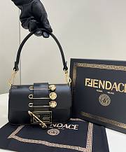 Fendace Small Bag 20 Black Lambskin 1990 - 1