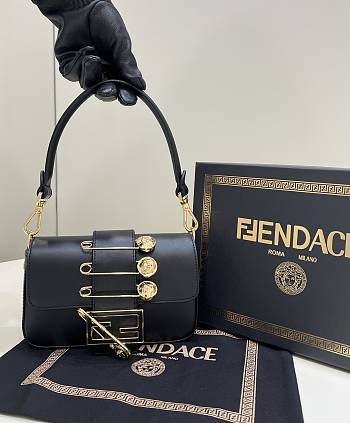 Fendace Small Bag 20 Black Lambskin 1990